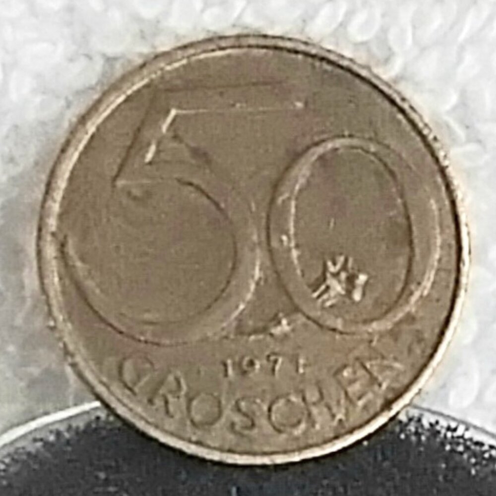 Circulated 1971 Austrian 50 Groschen Republik O'Sterreich made of Alum/Bronze!!